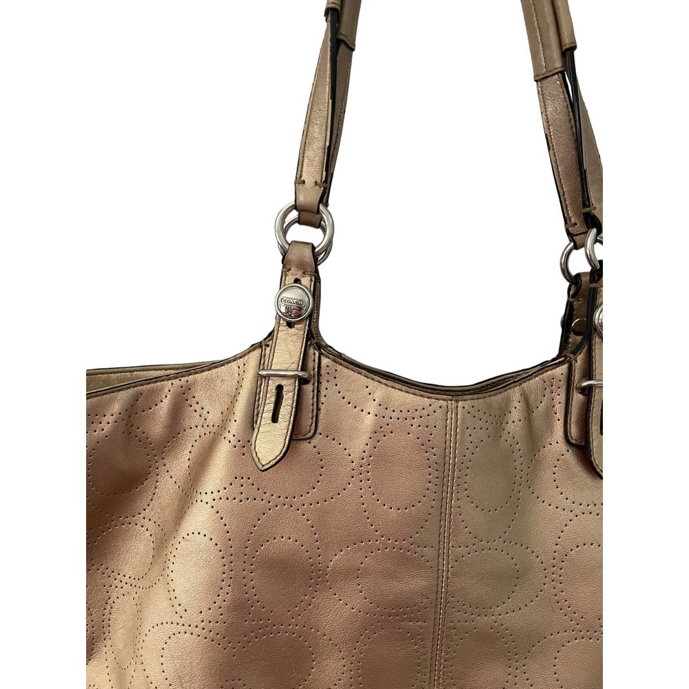 Coach Gold Signature Bag - Picture 7 of 9